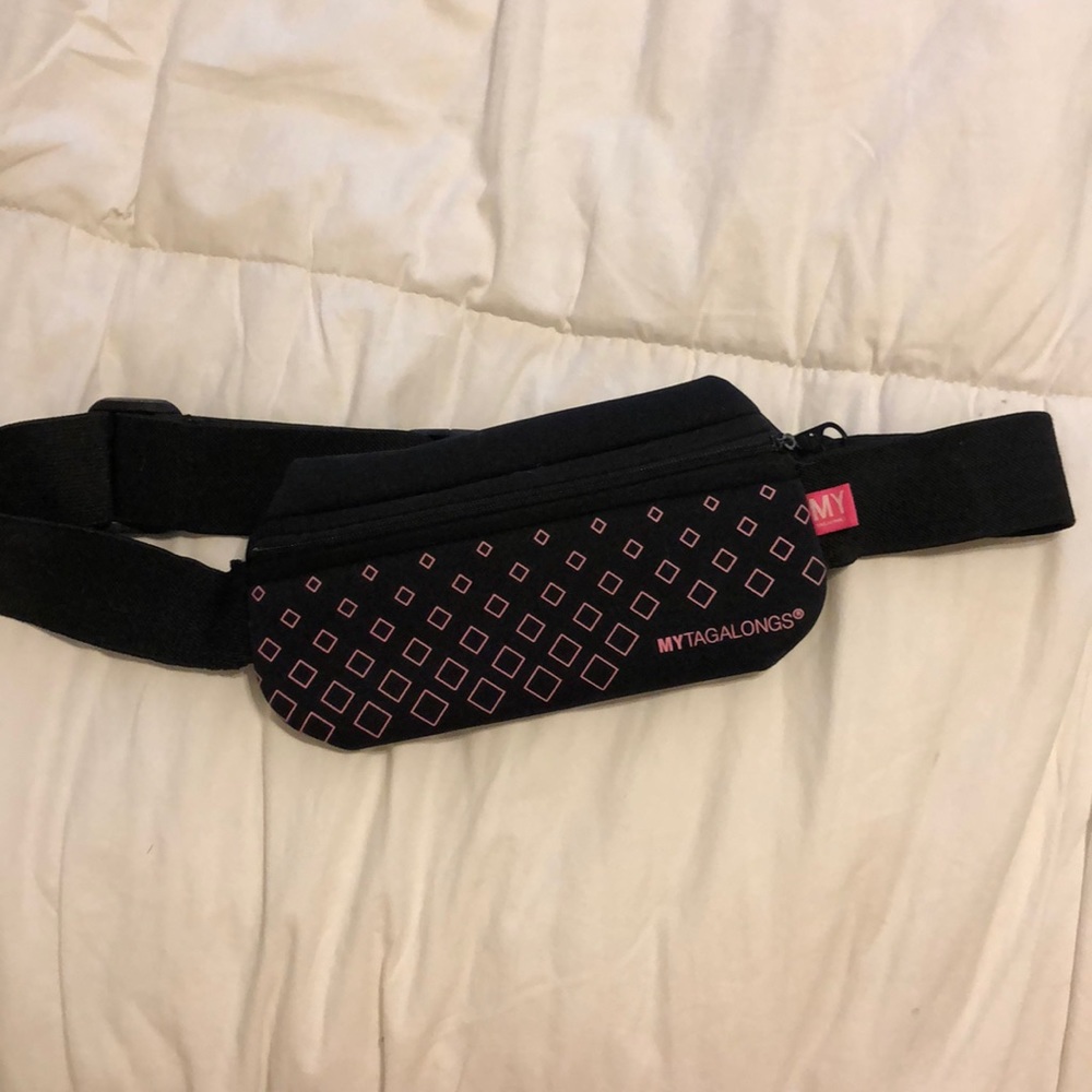 Fanny pack